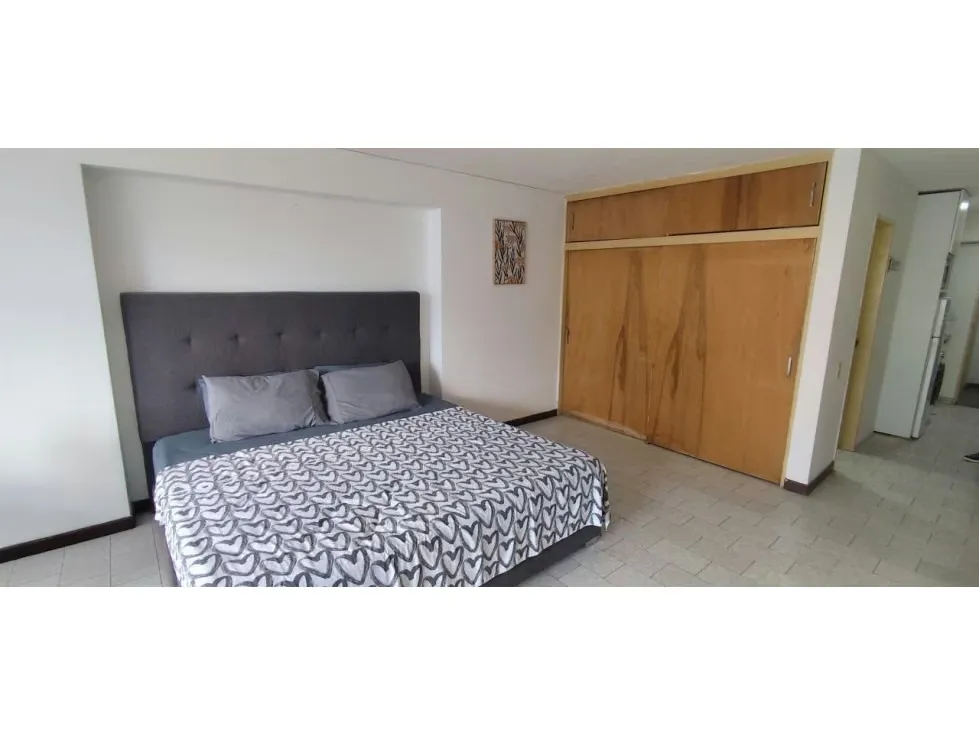 EN VENTA APARTAMENTO ROMULO GALLEGOS - 5