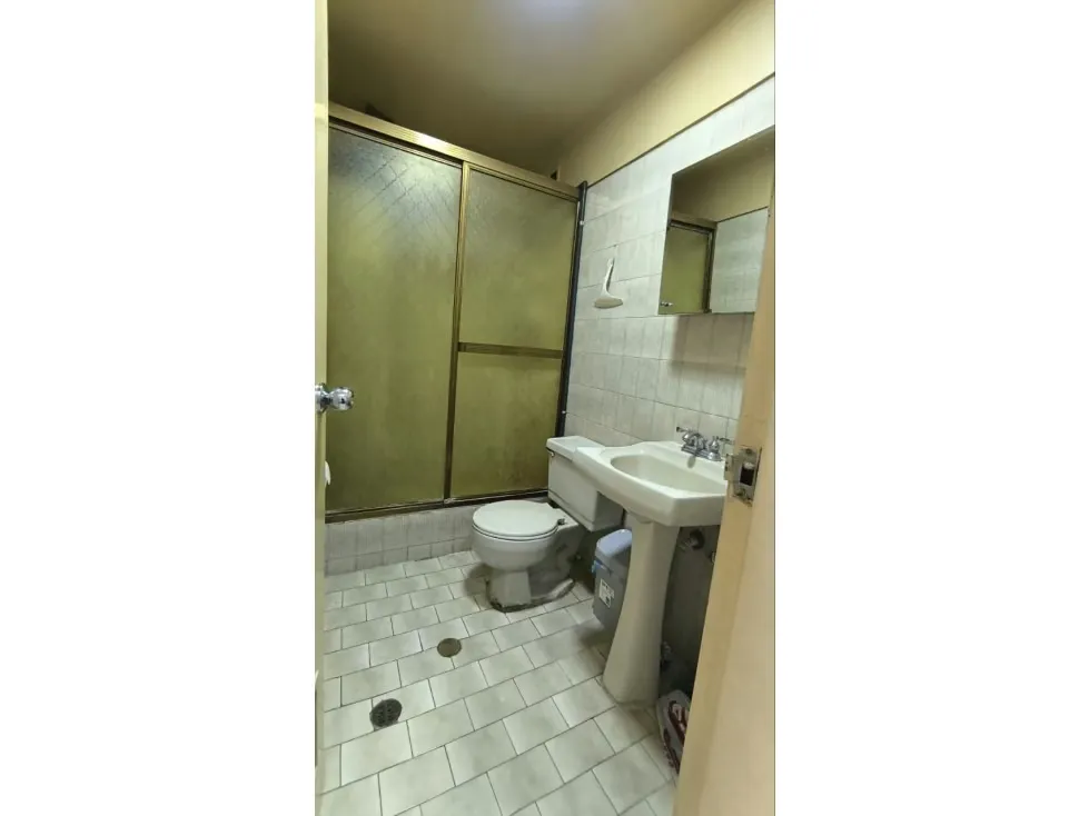 EN VENTA APARTAMENTO ROMULO GALLEGOS - 10