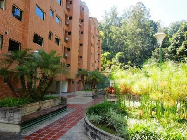 Apartamento (1 Nivel) en Venta en Lomas de La Lagunita, Distrito Metropolitano - 2