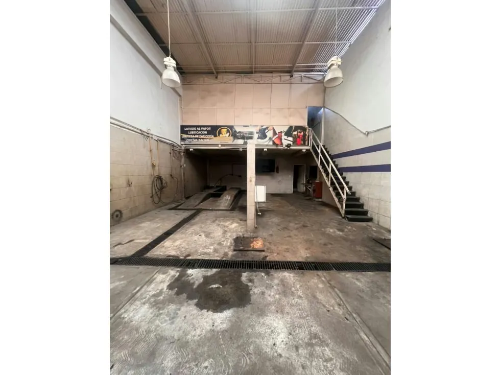 Se Alquila Espacioso Local Comercial-328m² con Mez.-Chacao-BB - 10