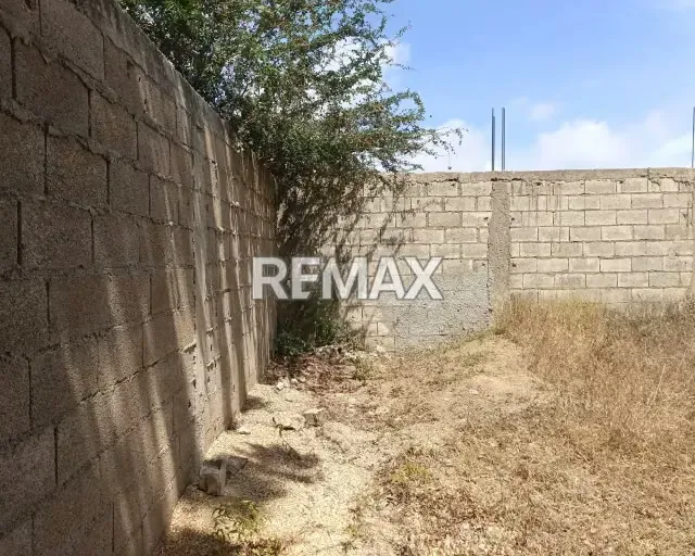 CASA FAMILIAR DE UNA SOLA PLANTA EN LA URBANIZACION VILLA COLONIAL - 17