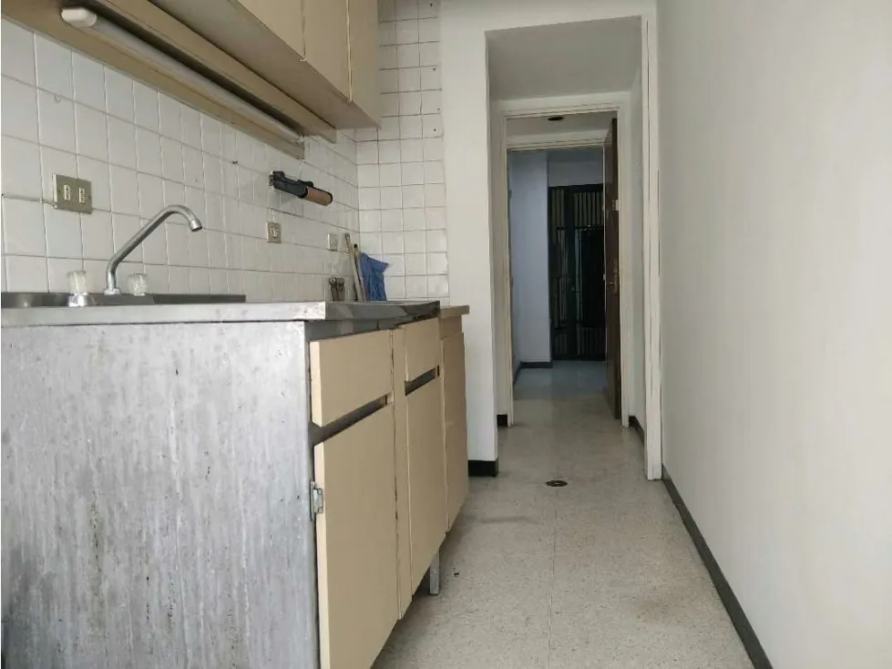 En Venta apartamento 72m2 2H/1B. Los Palos Grandes 🟢 - 13