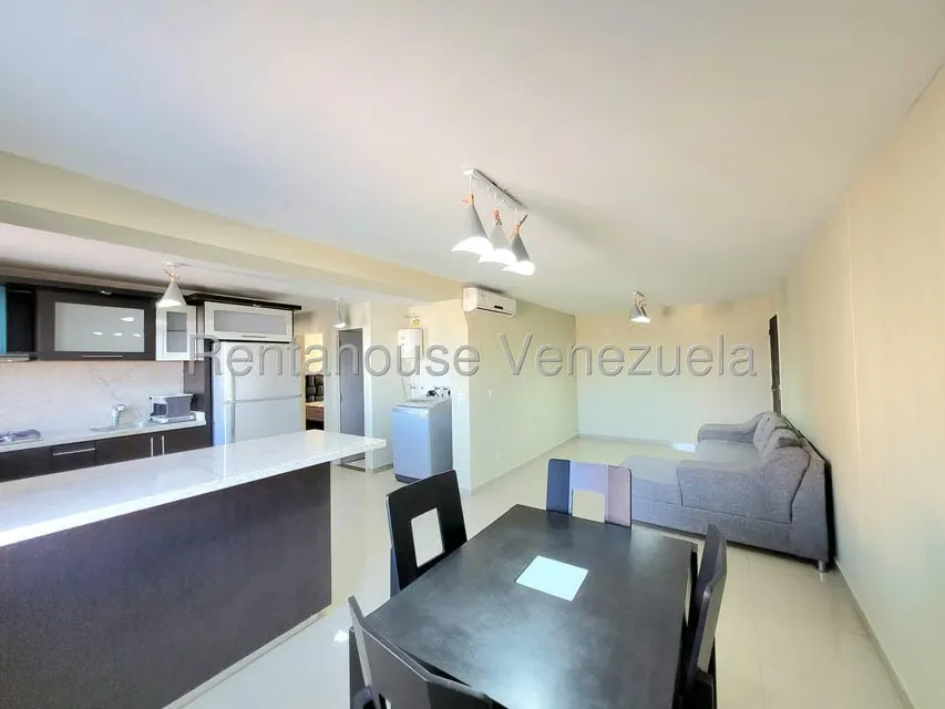 Apartamento (1 Nivel) en Alquiler en Ciudad Roca, Lara - 7