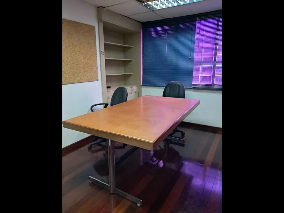 Vendo oficina 174m2 Avenida Libertador 4197 - 4