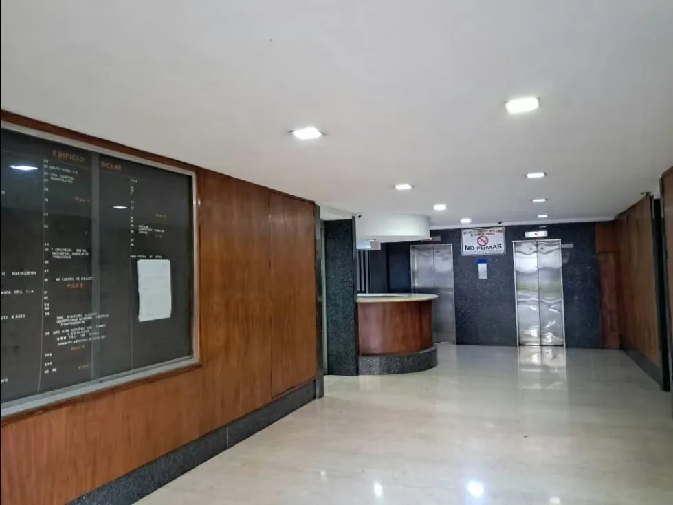 Vendo oficina 174m2 Avenida Libertador 4197 - 5
