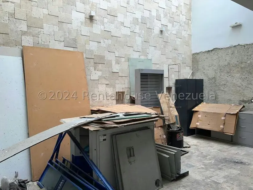 Casa (Multipes Niveles) en Venta en Zona Este, Lara - 15