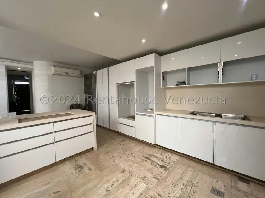 Casa (Multipes Niveles) en Venta en Zona Este, Lara - 21
