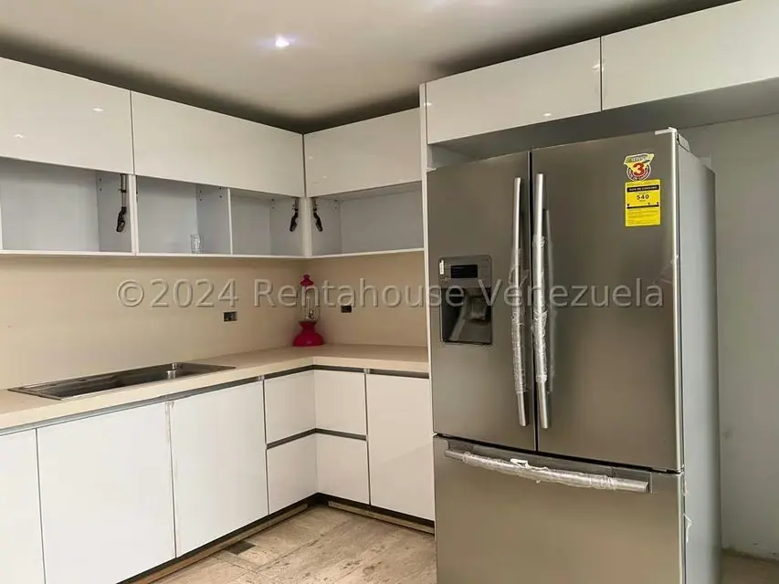 Casa (Multipes Niveles) en Venta en Zona Este, Lara - 24