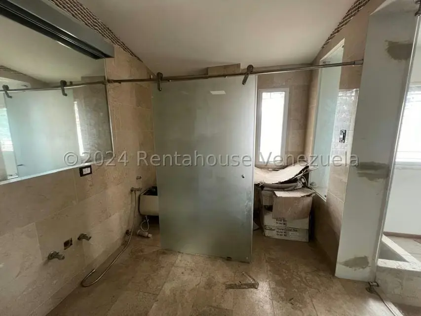 Casa (Multipes Niveles) en Venta en Zona Este, Lara - 38