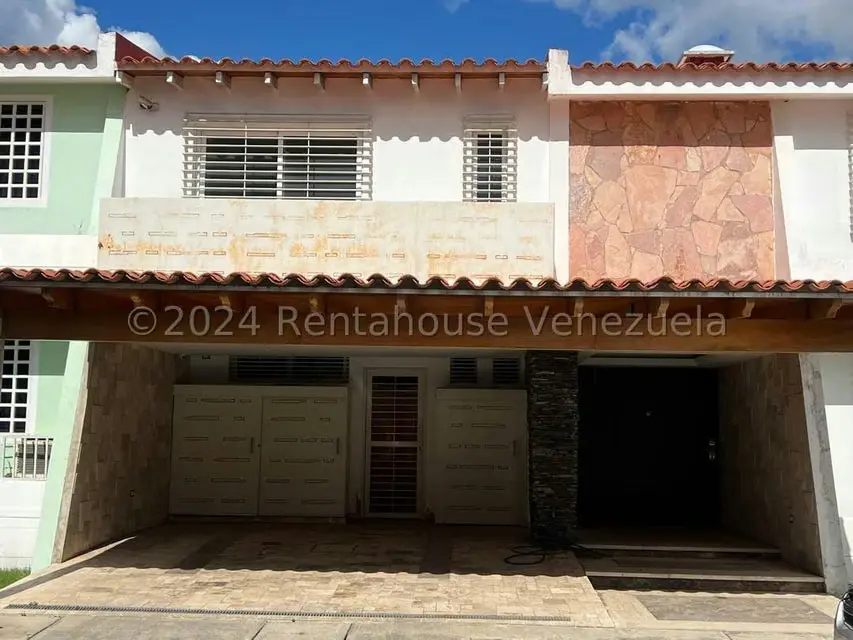 Casa (Multipes Niveles) en Venta en Zona Este, Lara - 4