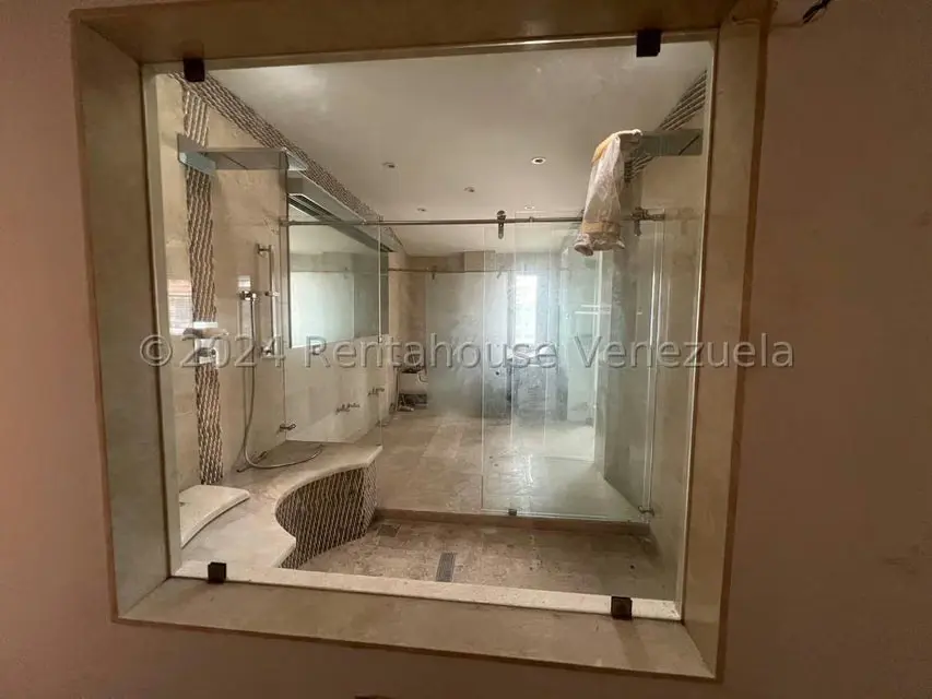 Casa (Multipes Niveles) en Venta en Zona Este, Lara - 42