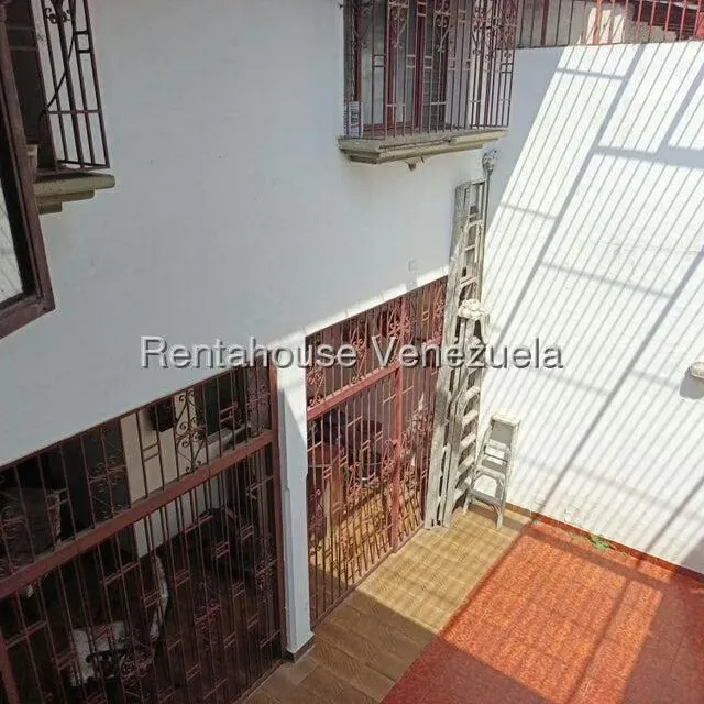 Casa (1 Nivel) en Venta en Montalban I, Distrito Metropolitano - 36
