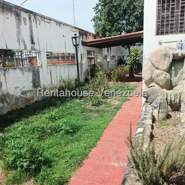 Casa (1 Nivel) en Venta en Montalban I, Distrito Metropolitano - 41