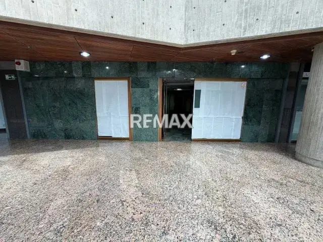 Alquiler de local de 122 m² en la Lagunita