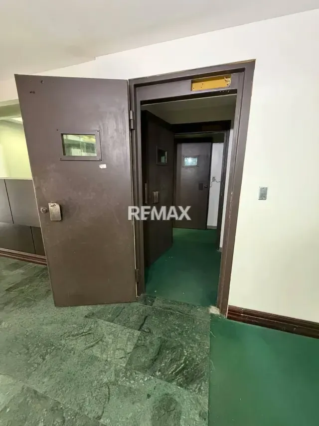 Alquiler de local de 122 m² en la Lagunita - 7