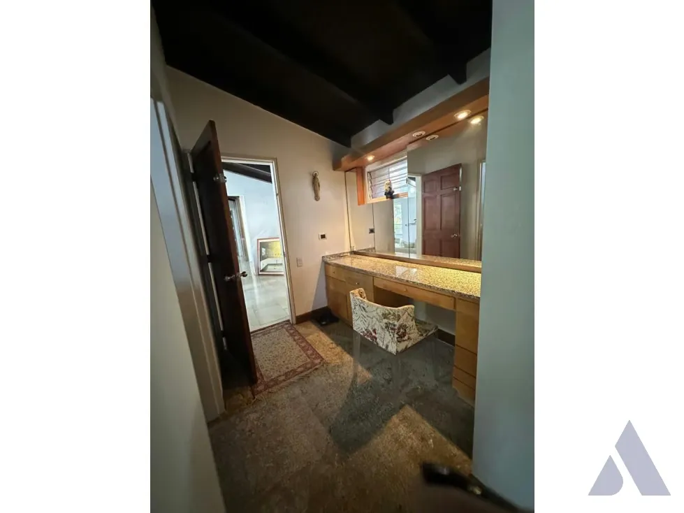 Alquilo casa 765m2 Cumbres de Curumo 2303 - 10