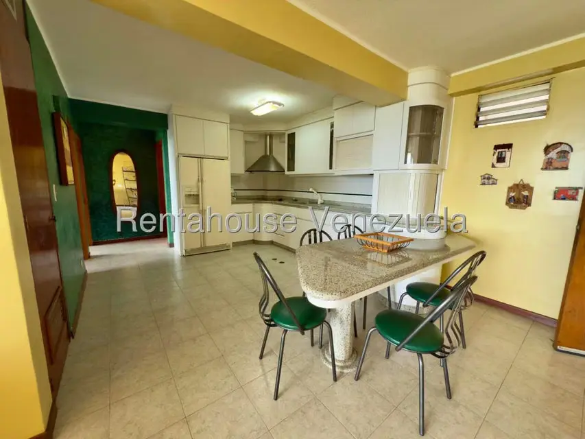 Apartamento (1 Nivel) en Alquiler en Mirador Bahía de Buche, Miranda - 6