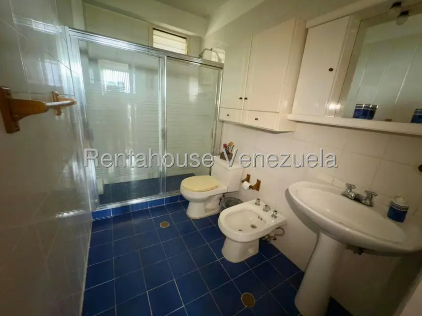 Apartamento (1 Nivel) en Alquiler en Mirador Bahía de Buche, Miranda - 8