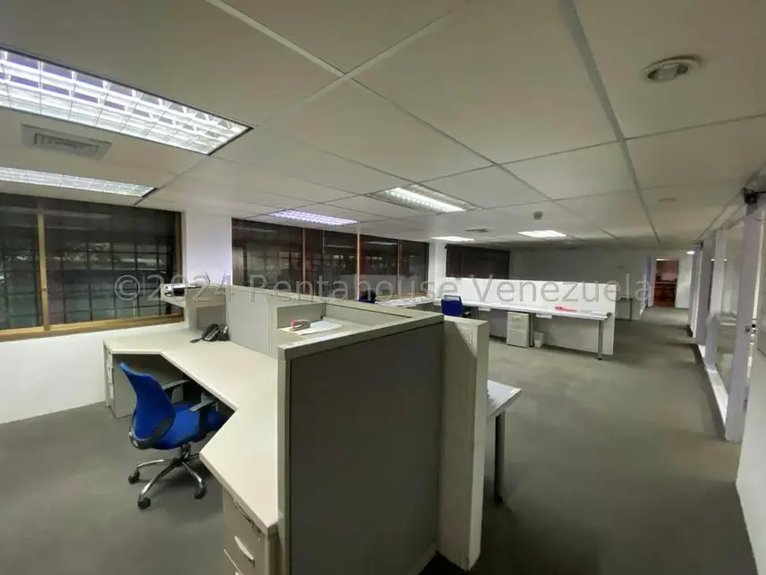 Oficina en Venta en Macaracuay, Distrito Metropolitano - 21