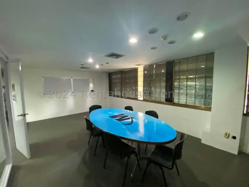 Oficina en Venta en Macaracuay, Distrito Metropolitano - 8