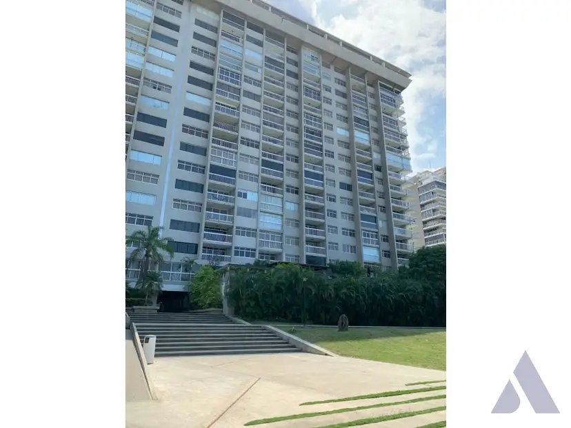 Se vende apartamento 94m2 Camuri Grande 6091