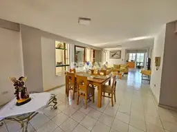 View 3