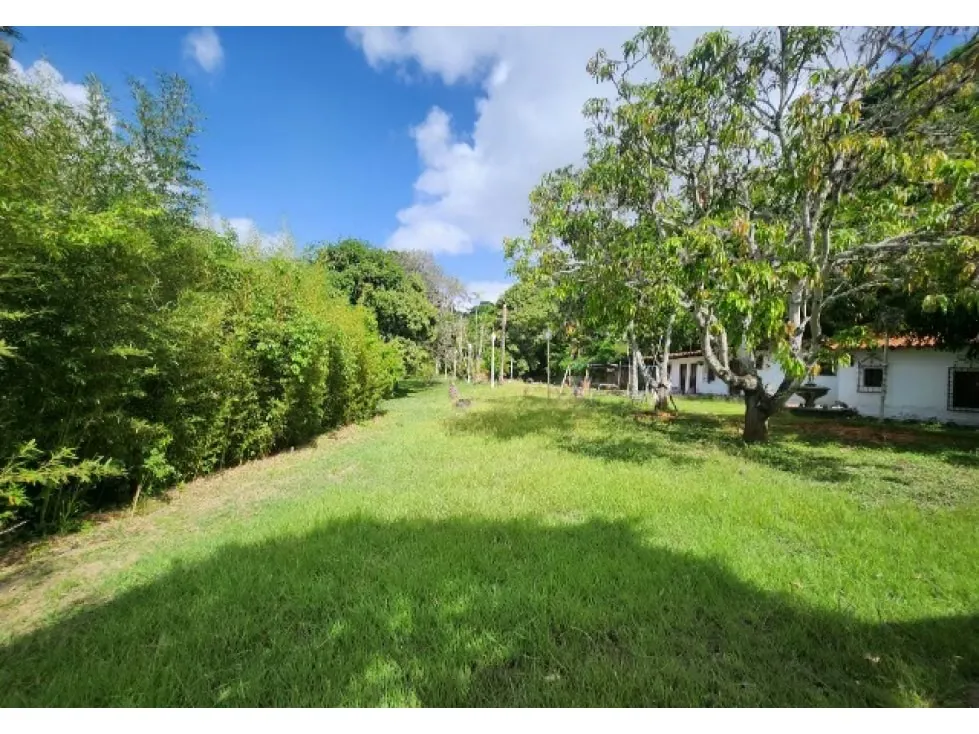 Vendo casa 1200m2 Los Campitos 3264 - 4