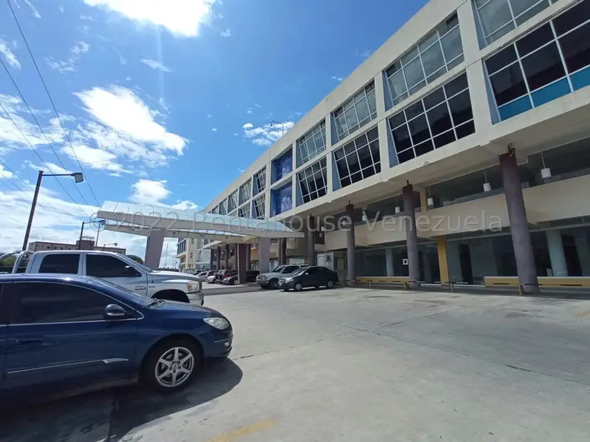 Comercial (Oficina) en Alquiler en Castillito, Carabobo