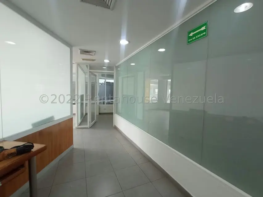 Oficina en Alquiler en Castillito, Carabobo - 12