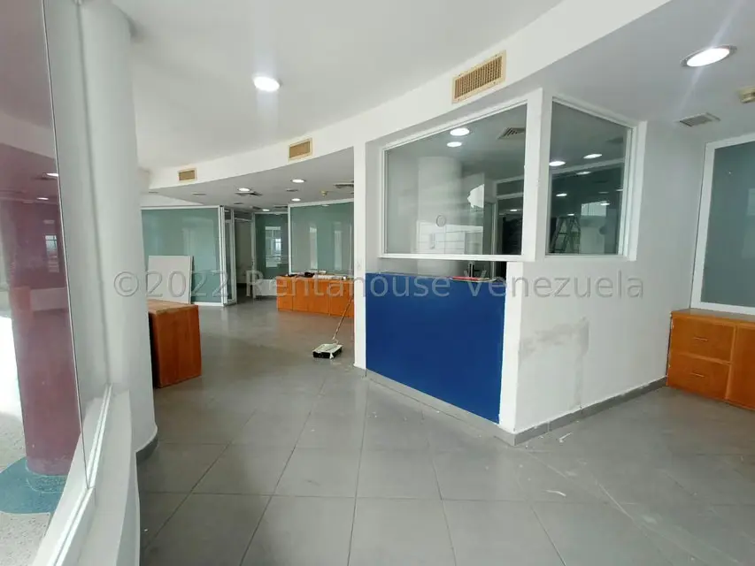 Oficina en Alquiler en Castillito, Carabobo - 4
