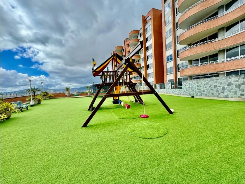 Se vende PB 322m2+284m2 4h+s/6b/4p Mirador de los Campitos - 2