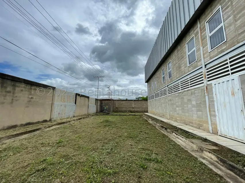 Galpon - Deposito en Alquiler en Urbanizacion Industrial Santa Cruz, Aragua - 8