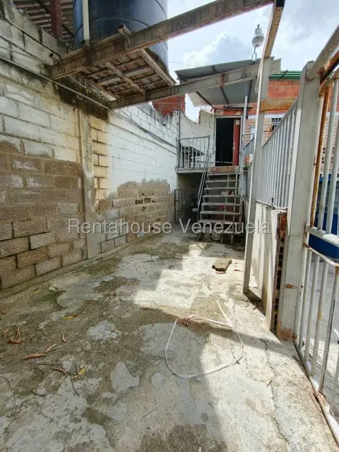 Comercial (Industrial) en Venta en El Ingenio, Miranda - 14