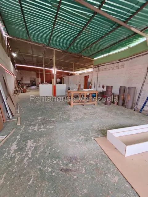 Comercial (Industrial) en Venta en El Ingenio, Miranda - 15
