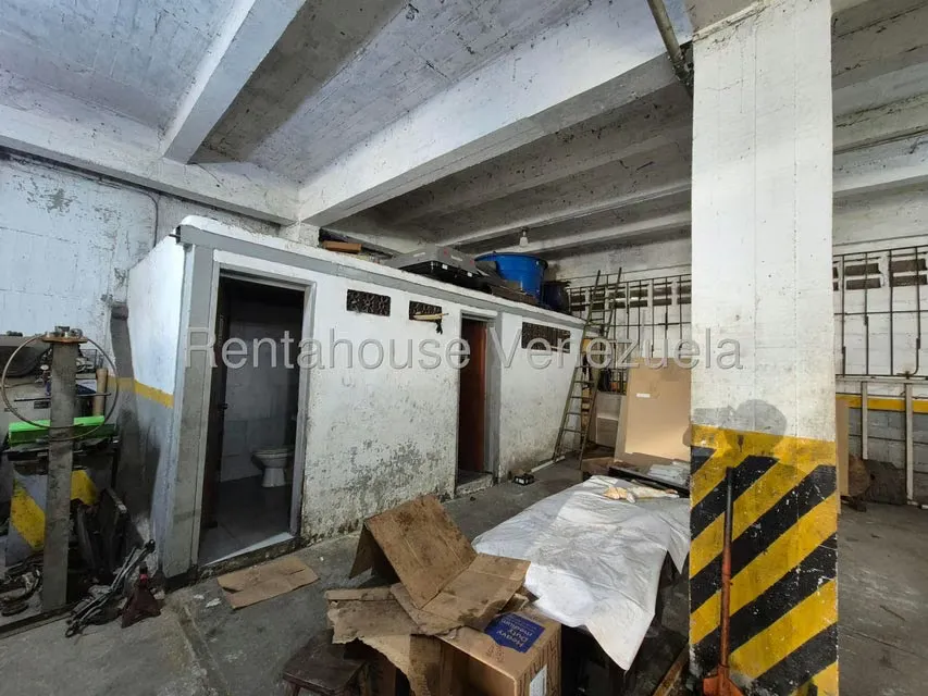 Comercial (Industrial) en Venta en El Ingenio, Miranda - 6