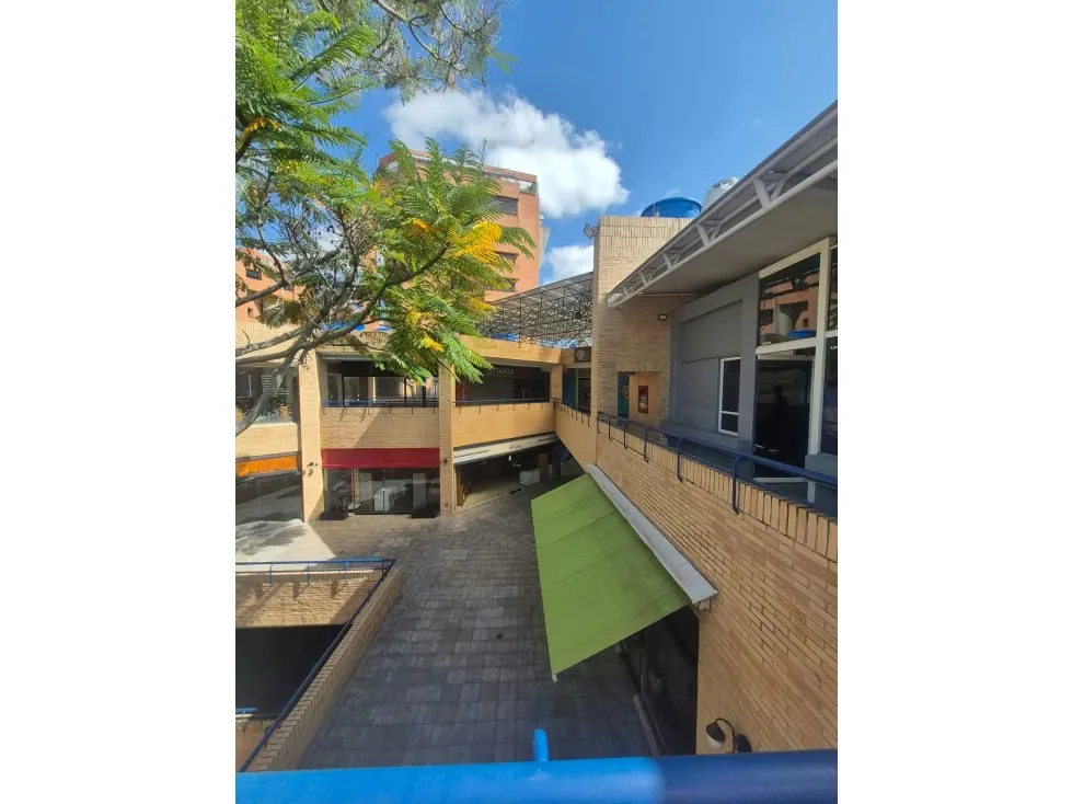 Local Comercial en venta en Los Samanes - 23