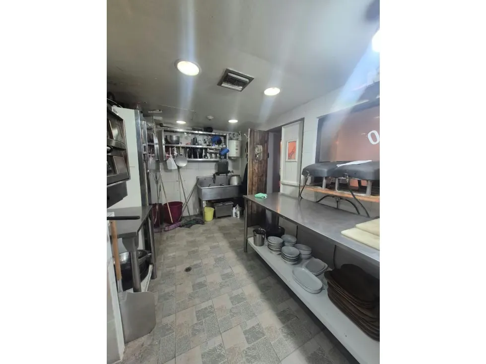 Local Comercial en venta en Los Samanes - 9