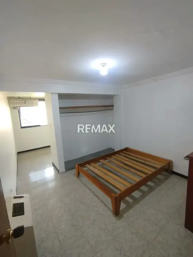 SE VENDE HERMOSA CASA, UBICADA EN EL SECTOR LAS ACACIAS - 5