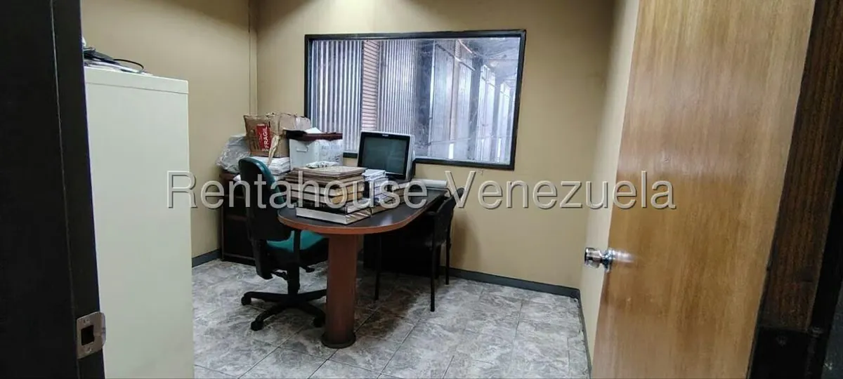 Terreno (Industrial) en Venta en Centro, Miranda - 15