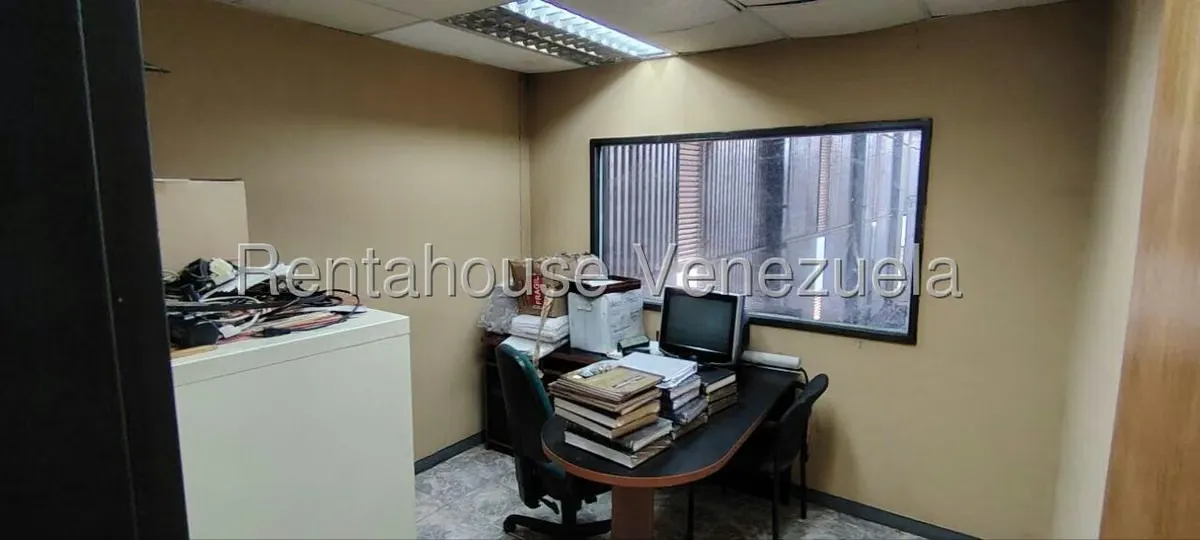 Terreno (Industrial) en Venta en Centro, Miranda - 16