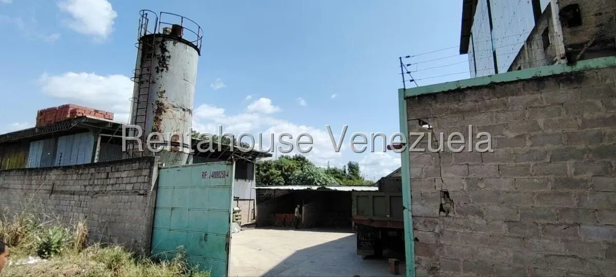 Terreno (Industrial) en Venta en Centro, Miranda - 20