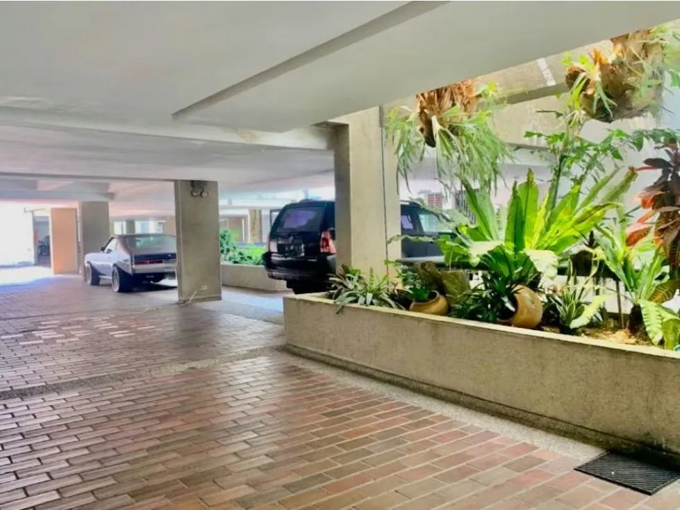 Vendo PB 420+300m2 La Lagunita 4357 - 18