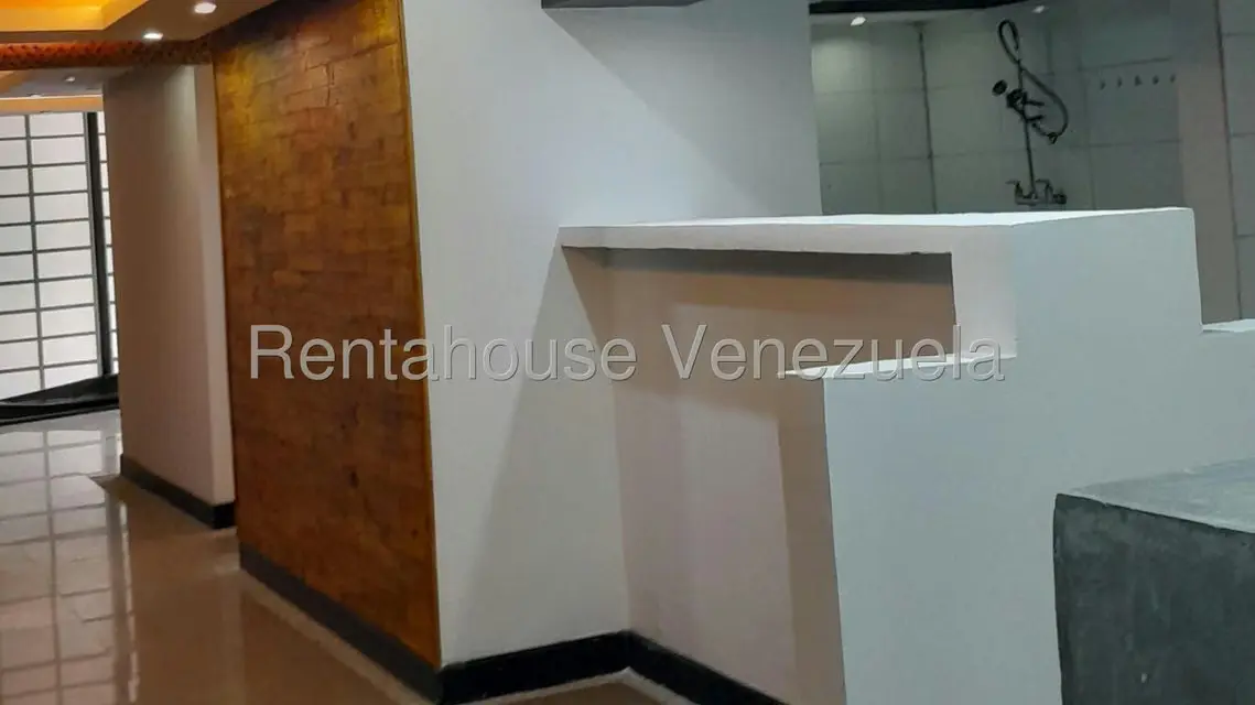 Local Comercial en Venta en Sector San Pedro, Miranda - 18