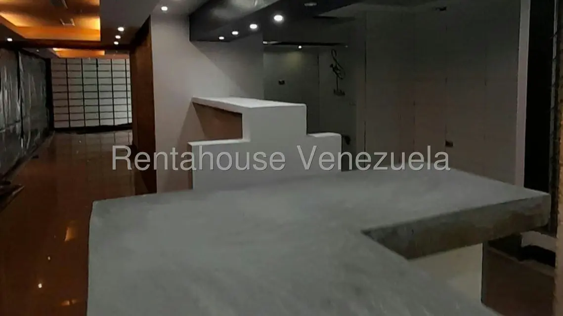 Local Comercial en Venta en Sector San Pedro, Miranda - 8