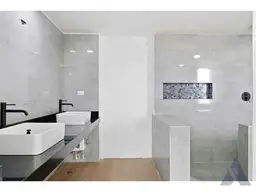 Vista 16