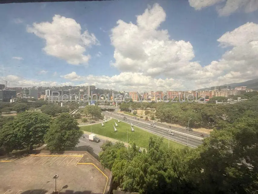 Oficina en Alquiler en Chuao, Distrito Metropolitano - 6