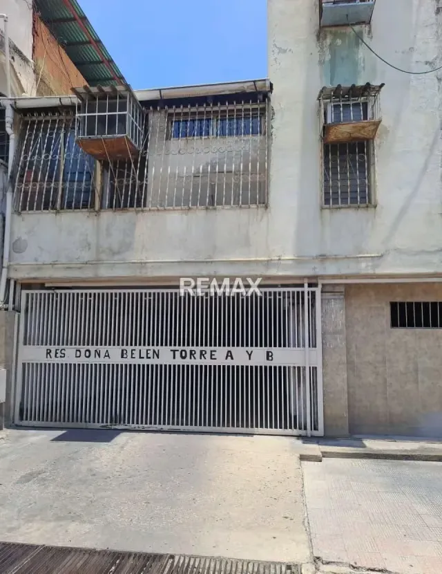 Apartamento En Venta - Puerto La Cruz - Edificio Doña Belén - 2