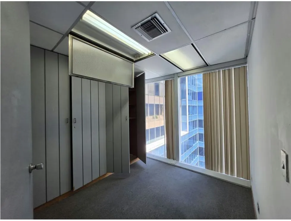 Se alquila Oficina 550m² Los Palos Grandes - 16