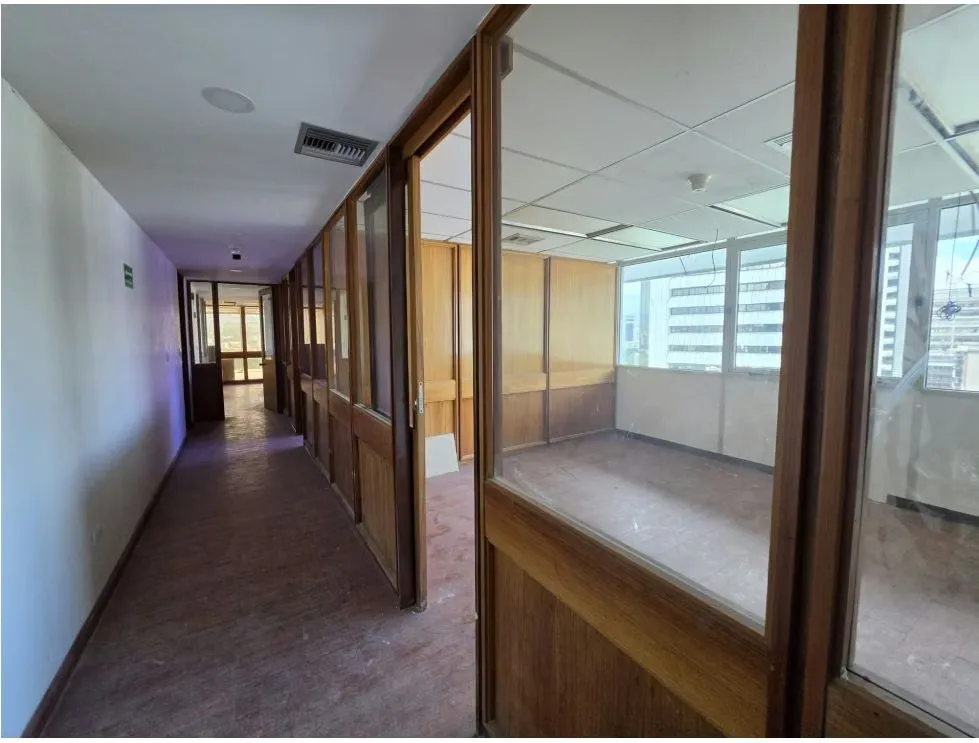 Se alquila Oficina 550m² Los Palos Grandes - 3