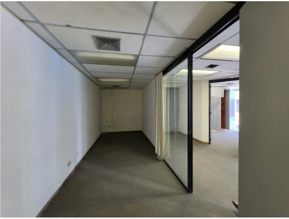 Se alquila Oficina 550m² Los Palos Grandes - 10